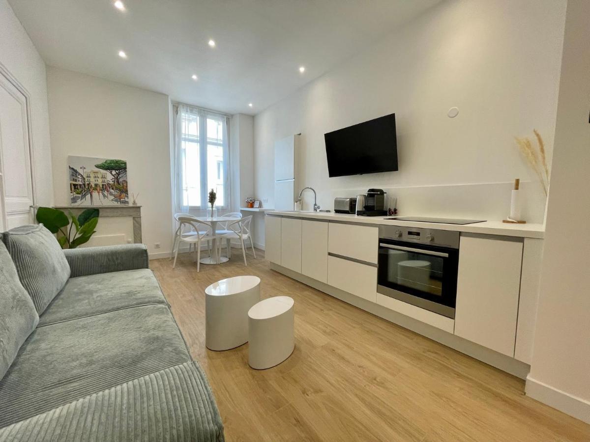 Appartement Hyper Centre - Plages Et Palais 5min A Pied